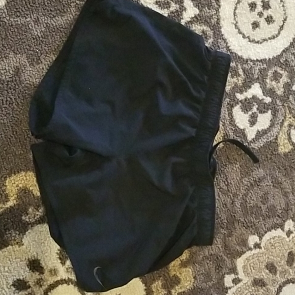 Nike Pants - Nike dri fit shorts